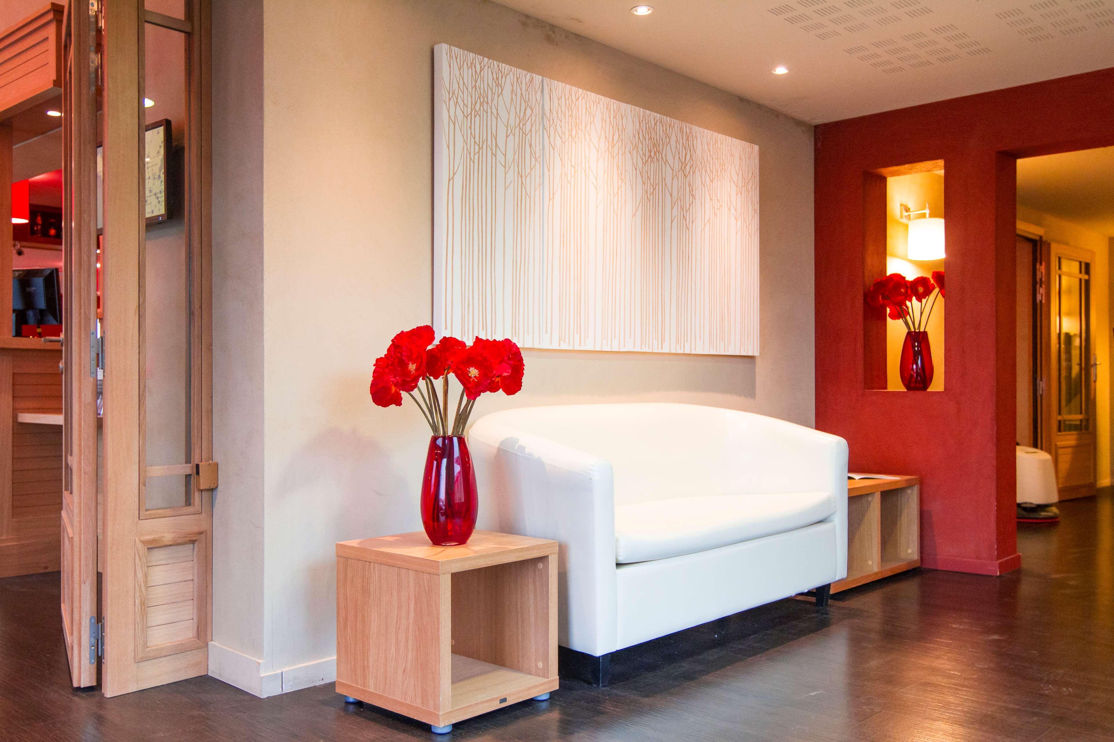 Best Western Bourgoin Jallieu Esterno foto