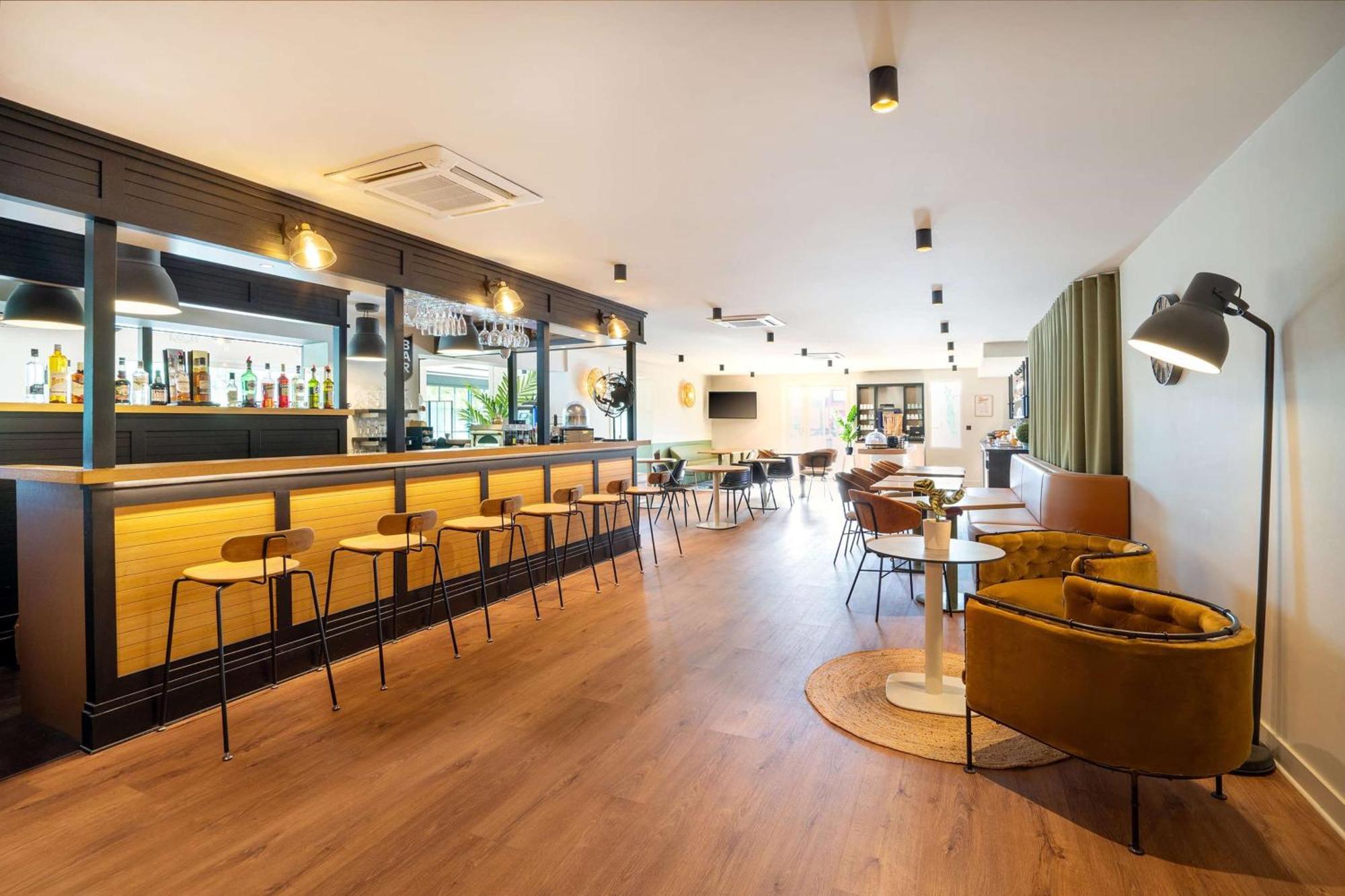Best Western Bourgoin Jallieu Esterno foto